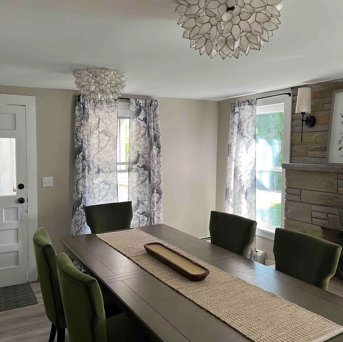 4 bed, 1.5 bath, 1500 sqft, $3,000 — Photo 3
