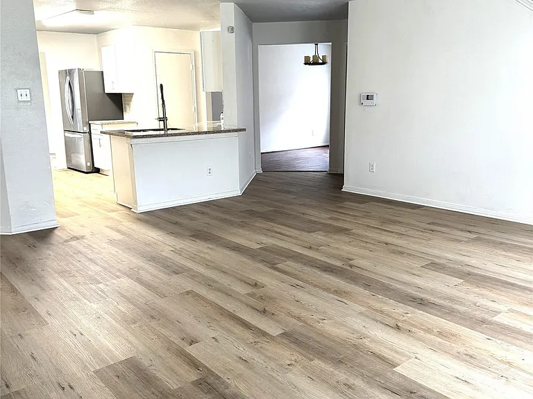 5615 Darby Square Trl — Photo 12