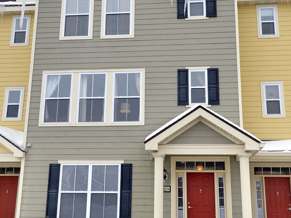 1st image of 10234 Bleeker St
