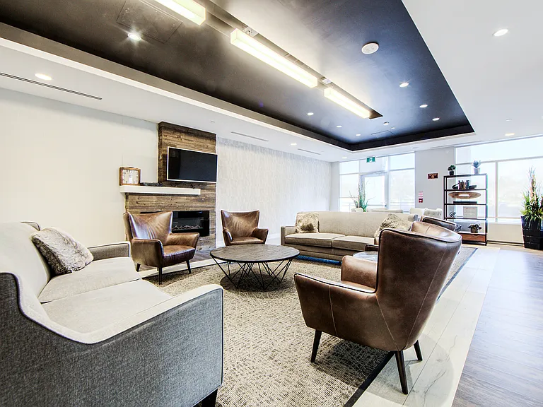 212 Davis Dr — Photo 10