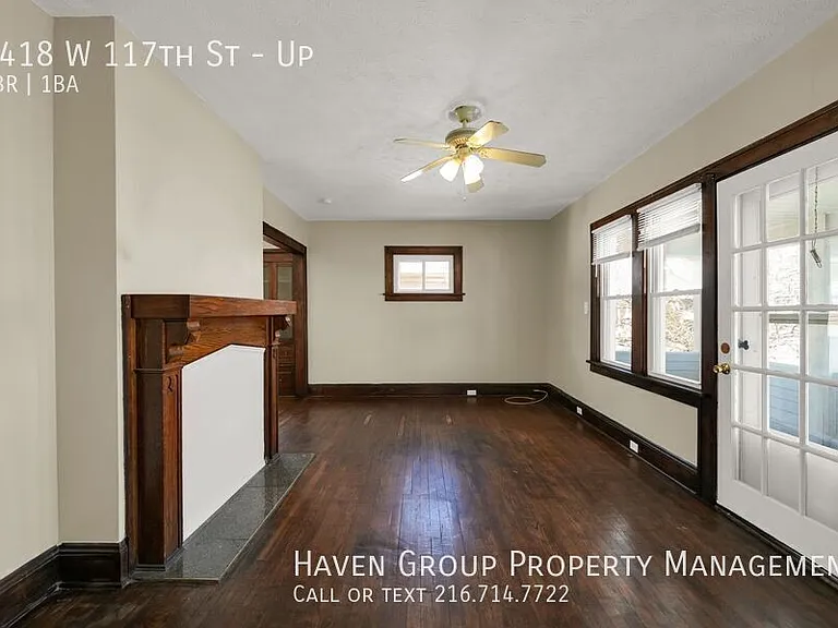 3418 W 117th St #UP — Photo 5