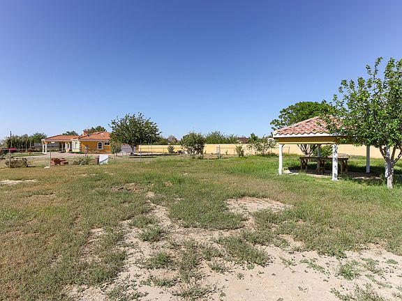 4th image of 37224 105th St E