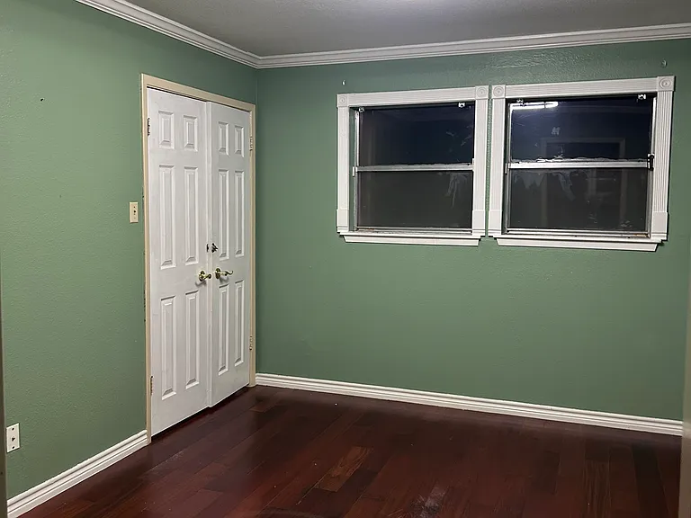 7827 Bateman Ln — Photo 12