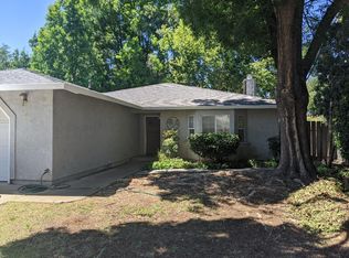 2960 Sporting Ct, Redding, CA 96001