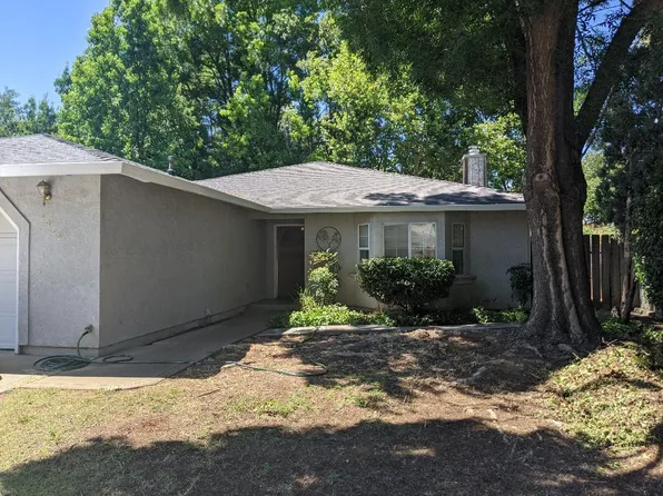 2960 Sporting Ct, Redding, CA 96001
