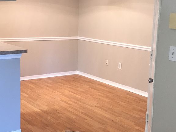 5th image of 5602 Pinnacle Heights Cir APT 307