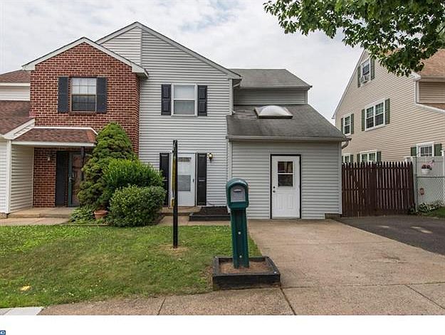 1st image of 15033 Poquessing Creek Ln