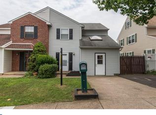 15033 Poquessing Creek Ln, Philadelphia, PA 19116