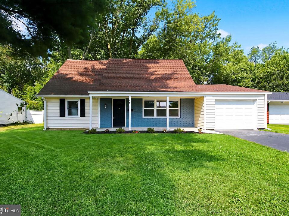 1st image of 21 Glenview Ln