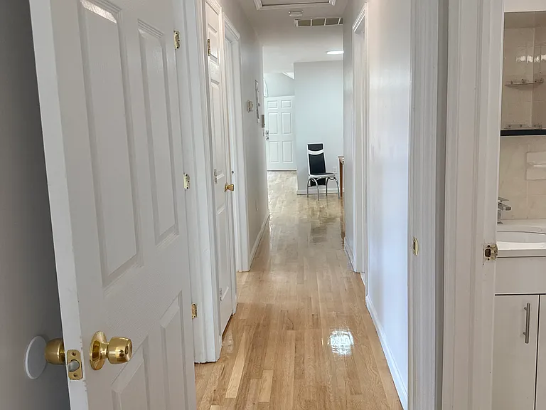 322 Baldwin Ave #3 — Photo 10
