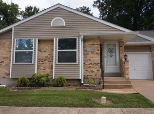 1912 Casa Dr #2, Arnold, MO 63010