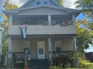 381 E 165th St #1, Cleveland, OH 44110