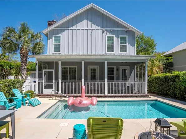1073 Demere Rd, Saint Simons Island, GA 31522
