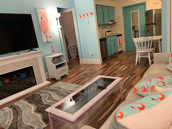 3rd image of 800 S Westland Dr #15