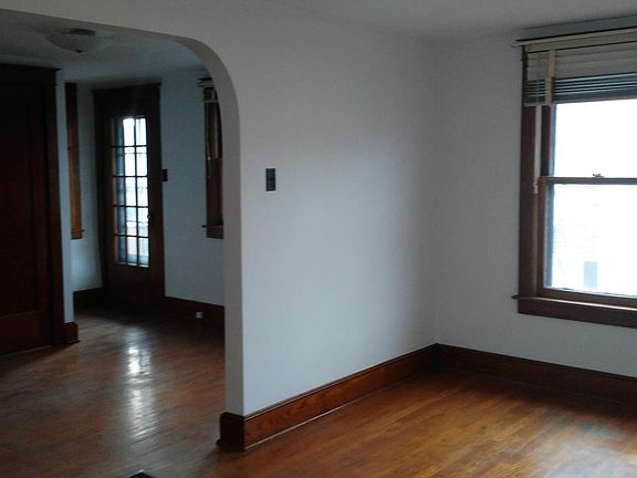 Living room to dining room