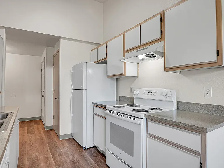 #294 FIELDSTONE APARTMENTS — Photo 5