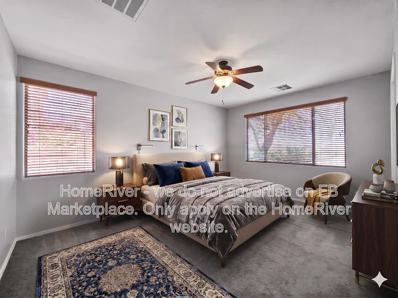 3 bed, 2.0 bath, 1802 sqft, $2,145 — Photo 4