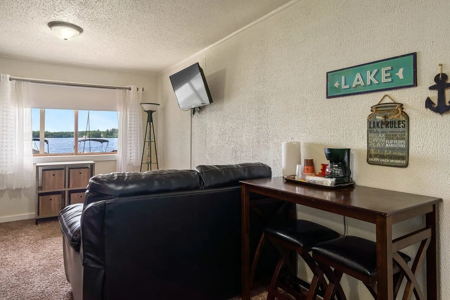 Studio, 2.0 bath, 398 sqft, $3,276 — Photo 2