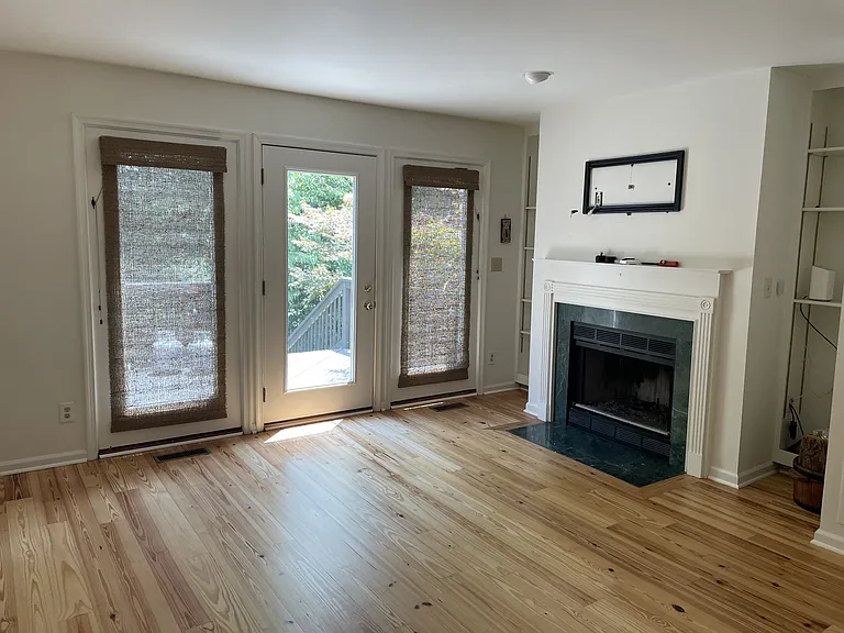 1337 Wimbledon Way #1 — Photo 16