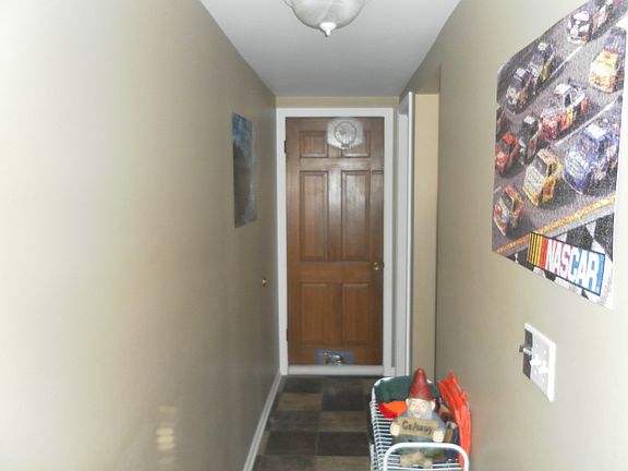 3rd image of 1616 Bridle Creek Dr SE