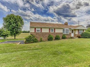 701 Ridgelyn Dr, Dallastown, PA 17313