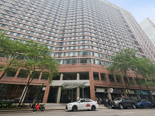 211 E Ohio St APT 1918, Chicago, IL 60611