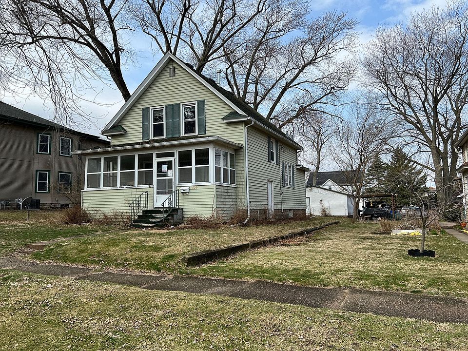429 44th St, Moline, IL 61265 Zillow