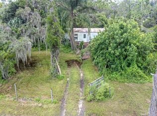 1275 Pine Ave, Labelle, FL 33935