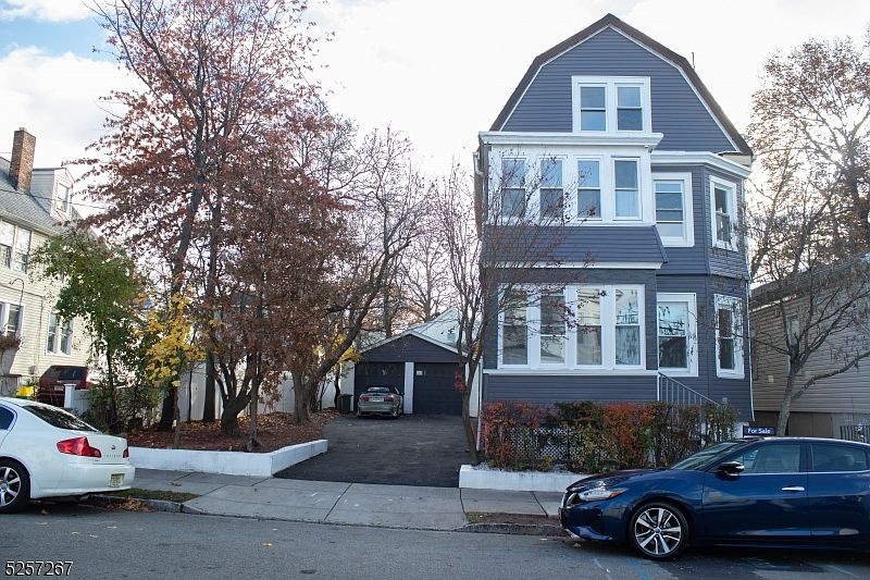 1st image of 90 Watson Ave