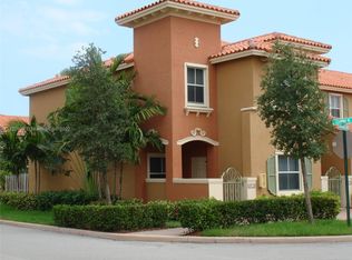 4914 Tradewinds Ter #301, Fort Lauderdale, FL 33312