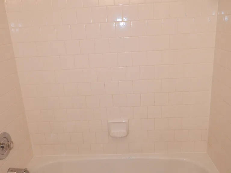17 Juliet Ln #303 — Photo 26