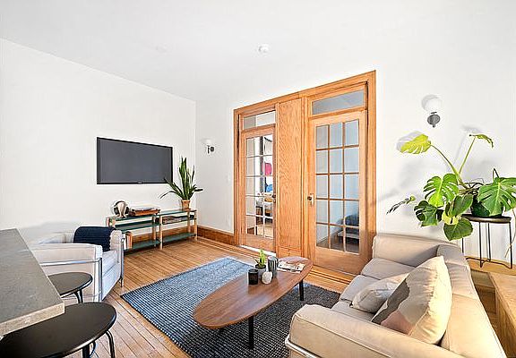 3rd image of 813 Saint Nicholas Ave #2B
