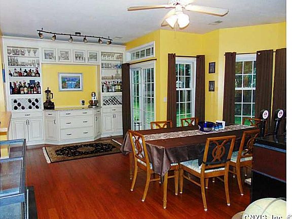 4th image of 1106 Greymoor Way