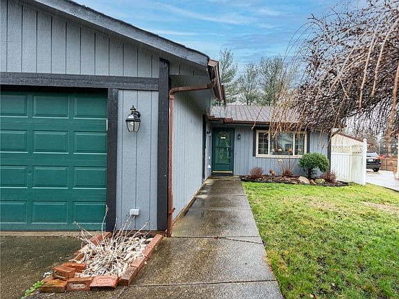 4th image of 14944 Carol Dr