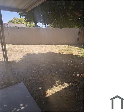 26114 Camphorwood Ave — Photo 4