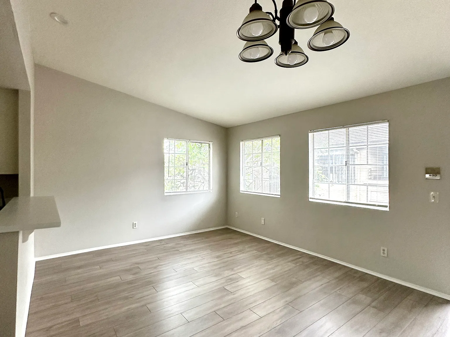 1 bed, 750 sqft, $1,895 — Photo 3
