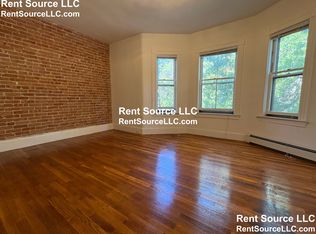 248 Brookline St #3, Cambridge, MA 02139