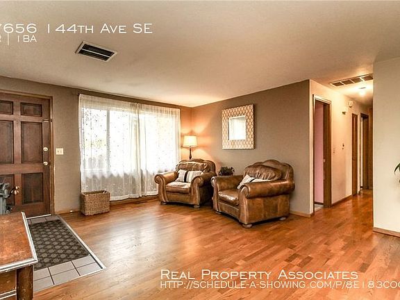 3rd image of 27656 144th Ave SE