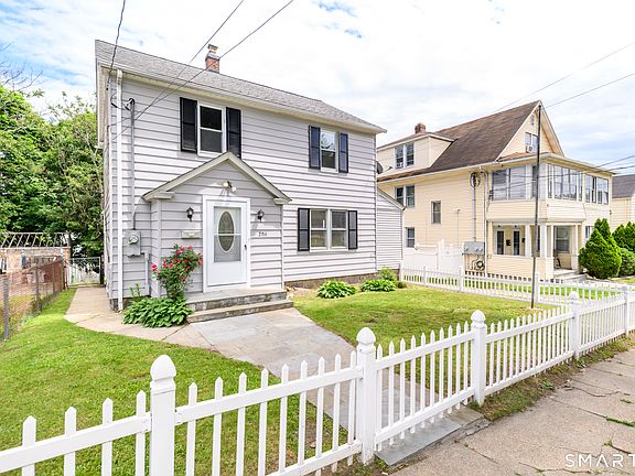 2nd image of 206 Ridgefield Avenue