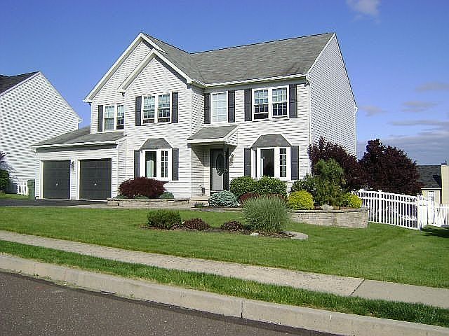 1456 Meadowview Dr