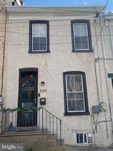 209 East St, Philadelphia, PA, 19128