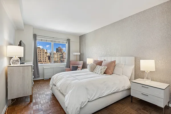Sold by Corcoran | media 3