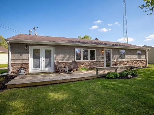 1100 Rochester Blvd, Rochester, IN 46975