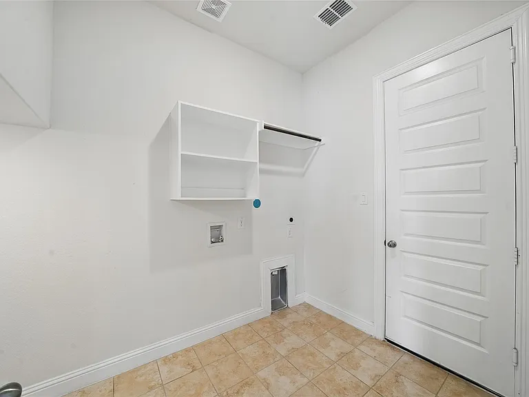 3902 Palmer Meadow Ct — Photo 10