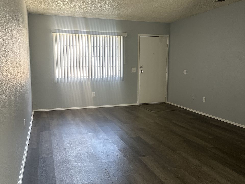 1st image of 1155 W Oakland Ave #C