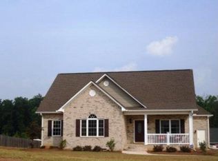 110 Stonefield Dr, Forsyth, GA 31029