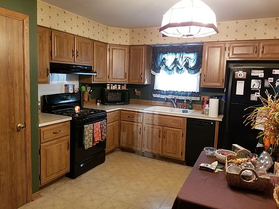 4th image of 5709 Victoria Dr
