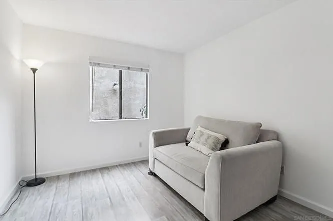6872 Shearwaters Dr — Photo 8