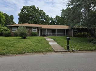 100 Wildwood Ln, Waynesville, MO 65583