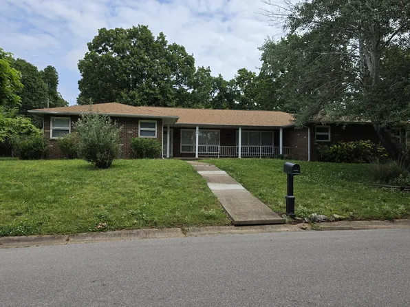 100 Wildwood Ln, Waynesville, MO 65583